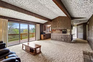 56585 Fairway Dr, Paw Paw, MI 49079 - Photo 12