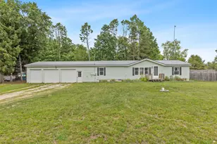 18720 Stonehouse Rd, Hersey, MI 49639 - Photo 2