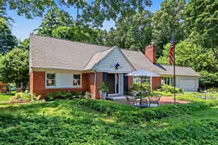 3107 Audubon Dr, Kalamazoo, MI 49008 - Photo 2