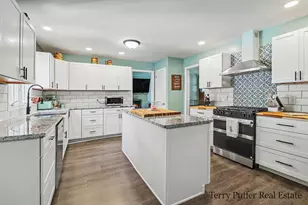 695 Miller Dr, Muskegon, MI 49445 - Photo 10