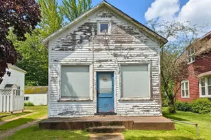 928 Phoenix St, South Haven, MI 49090 - Photo 12