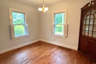 928 Phoenix St, South Haven, MI 49090 - Photo 4