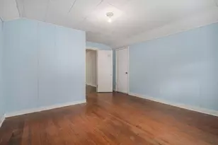 928 Phoenix St, South Haven, MI 49090 - Photo 8