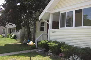 2257 Wyoming Ave SW, Wyoming, MI 49519 - Photo 4