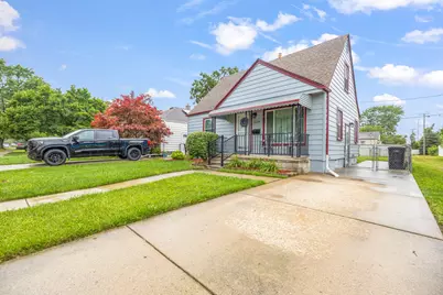 1528 7th Street, Wyandotte, MI 48192 - Photo 2