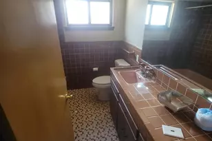 24011 Seneca St, Oak Park, MI 48237 - Photo 12