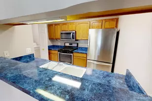 2666 S Knightsbridge Cir, Ann Arbor, MI 48105 - Photo 4