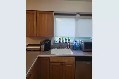 2411 Weathervane Road, West Bloomfield, MI 48324 - Photo 8