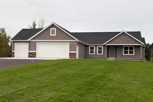 5505 Timberstone Ln, West Olive, MI 49460 - Photo 2