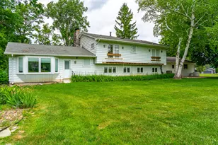 7436 Oak Bay Dr, White Lake, MI 48383 - Photo 12
