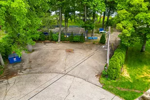 7436 Oak Bay Dr, White Lake, MI 48383 - Photo 20