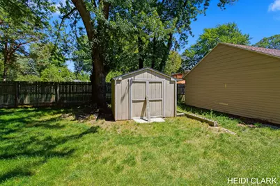 16105 Gary Avenue, Grand Haven, MI 49417 - Photo 46