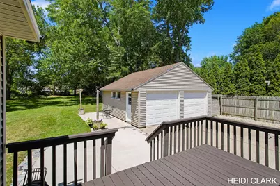 16105 Gary Avenue, Grand Haven, MI 49417 - Photo 40