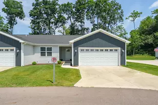 2040 Black Bear Dr, Portage, MI 49024 - Photo 32