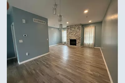 25582 Saint James, Southfield, MI 48075 - Photo 2