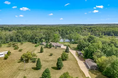 2554 W Mosherville Road, Jonesville, MI 49250 - Photo 18