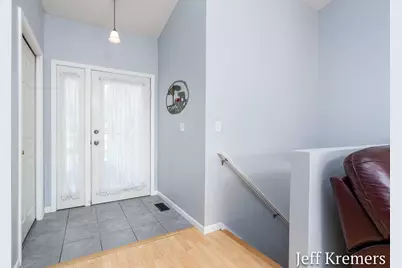 5286 Debbie Court SW, Grandville, MI 49418 - Photo 18