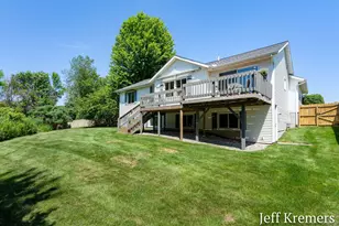 5286 Debbie Ct SW, Grandville, MI 49418 - Photo 4