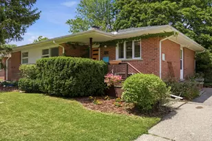 1712 Sanford Pl, Ann Arbor, MI 48103 - Photo 2