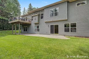 5515 Hagenvale Ct NE, Rockford, MI 49341 - Photo 40