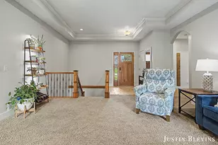 5515 Hagenvale Ct NE, Rockford, MI 49341 - Photo 6