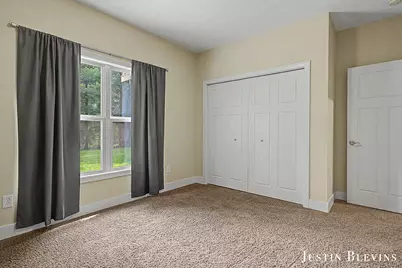 5515 Hagenvale Court NE, Rockford, MI 49341 - Photo 36