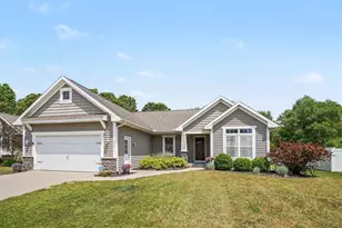 2212 Oakland Farms Trail, Portage, MI 49024 - Photo 4
