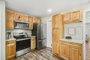 300 N Ottawa St, Zeeland, MI 49464 - Photo 10