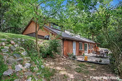 1406 S Lafayette Street, Greenville, MI 48838 - Photo 2