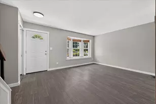 3477 Burbank Dr, Ann Arbor, MI 48105 - Photo 8