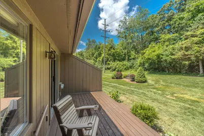 587 Park Place, Saline, MI 48176 - Photo 4