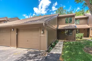 587 Park Pl, Saline, MI 48176 - Photo 1