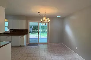 377 W Jefferson St, Newaygo, MI 49337 - Photo 4