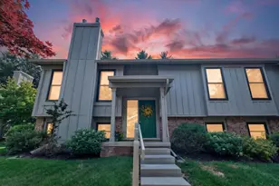 2122 Spruceway Ln, Ann Arbor, MI 48103 - Photo 2