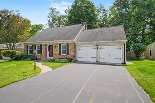 3632 Chamberlain Ave SE, Grand Rapids, MI 49508 - Photo 2