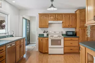 730 Grand Marais Ave, Portage, MI 49024 - Photo 16