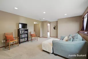 298 Creekside Dr, Coopersville, MI 49404 - Photo 34