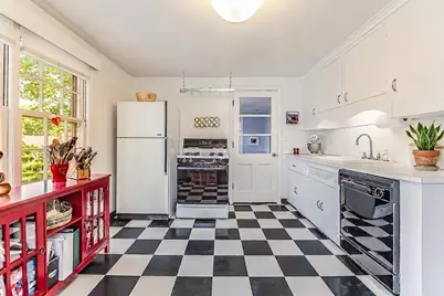 1211 Birk Avenue, Ann Arbor, MI 48103 - Photo 10