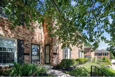 2470 Village Drive SE #72, Grand Rapids, MI 49506 - Photo 2