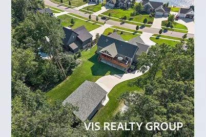 6286 Eaglewood Drive, Hudsonville, MI 49426 - Photo 8