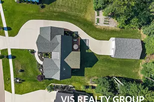 6286 Eaglewood Dr, Hudsonville, MI 49426 - Photo 80