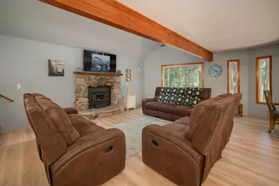 6954 Aarwood NW, Rapid City, MI 49676 - Photo 8