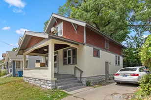 627 Watkins St SE, Grand Rapids, MI 49507 - Photo 2