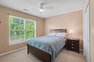 10719 Woodridge Dr, Zeeland, MI 49464 - Photo 14
