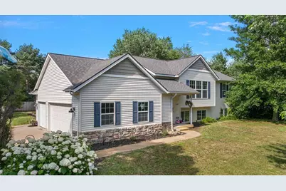 6473 Pine Point Court, Coopersville, MI 49404 - Photo 2