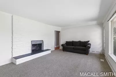 339 Wildwood Drive, Holland, MI 49423 - Photo 6