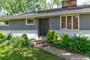 339 Wildwood Dr, Holland, MI 49423 - Photo 1
