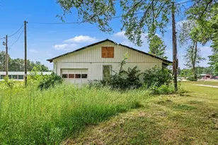 20449 W Howard City-Edmore, Howard City, MI 49329 - Photo 8