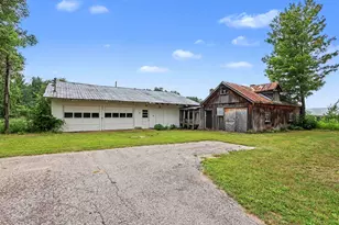 20449 W Howard City-Edmore, Howard City, MI 49329 - Photo 6