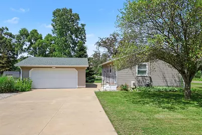 3604 Clinton Way, Jackson, MI 49201 - Photo 2